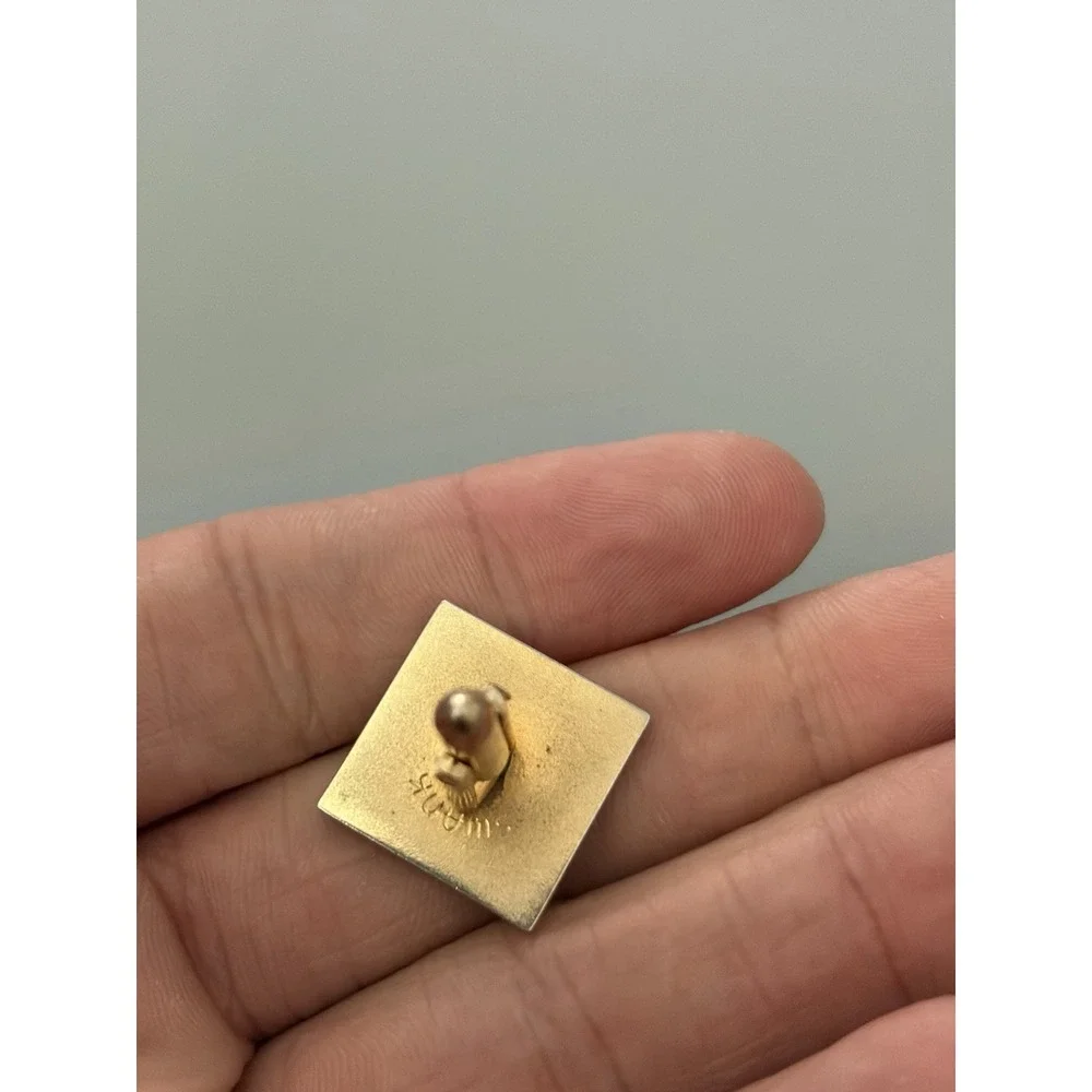 Vintage Footprints in the Sand Swank Goldtone Cufflinks and Tie Clip Christian